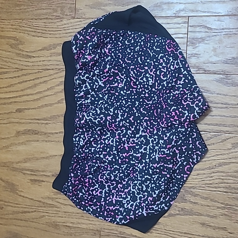 Under Armour Women's Black Fly By Running Shorts Medium - Picture 6 of 6